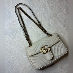 Gucci Ivory Shoulder Bag with Gold Chain